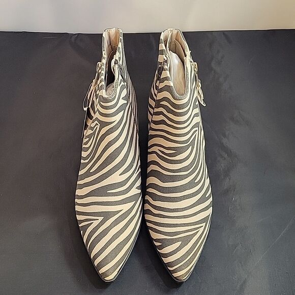 BRAND NEW WORTHINGTON WOMEN'S BROOKDALE BLOCK HEEL BOOTIES - Picture 3 of 14